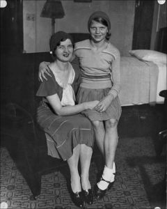 Young Elizabeth Blaesing with her mother Nan Britton. Though alleged to be Warren G. Harding's daughter, I don't think she bears any resemblance to the President. Still, Harding was known to be philanderer but might've been sterile.