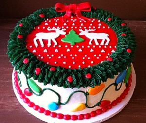 Now this is a particularly amusing cake with the wreath, ugly sweater, and lights in all. Still, really goes well with the ugly sweater cookies.