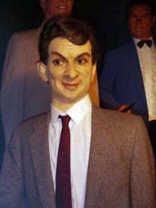 Okay, this wax figures in now way, shape, or form resembles Mr. Bean. Seriously, it's as if this artist had no idea who this guy is or even saw his picture. I mean, we all know that Rowan Atkinson doesn't at all look like that in real life. Never has.
