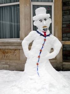 However, don't expect snow Lincoln to emancipate you from any snowstorms this year. Still, this is a great likeness.