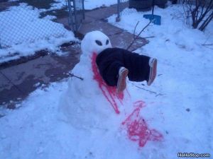 Yes, there are people who do demented snowmen like this. A sure sign that a neighbor has watched too many horror movies.