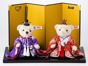 So immortalizing them as teddy bears goes without saying. Because the Japanese always have a fondness for cuteness.